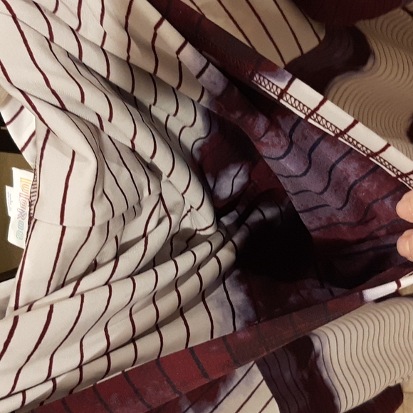 NWOT Women's Lularoe Pullover Hoodie Size L - Picture 5 of 10